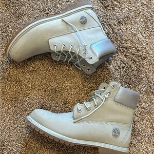 Timberland 6” Premium Waterproof Boots- Gray/Beige Men’s ( Size 9)
